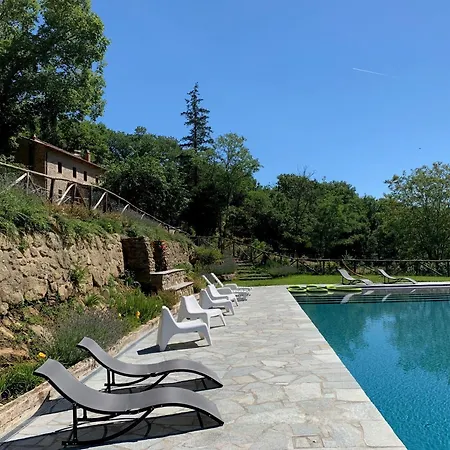 Estia - In Parulia